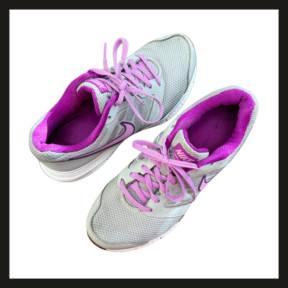 Nike Downshifter 6 Women’s Size 7 Grey Purple Running Sneakers 684765-017 EUC - Picture 12 of 14